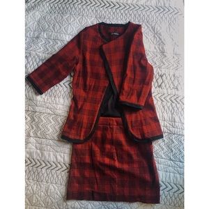 EUC & RARE ZARA Two Piece Skirt Suit